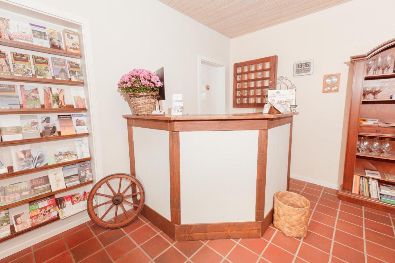 Landhotel Belitz Garni Küsten Esterno foto